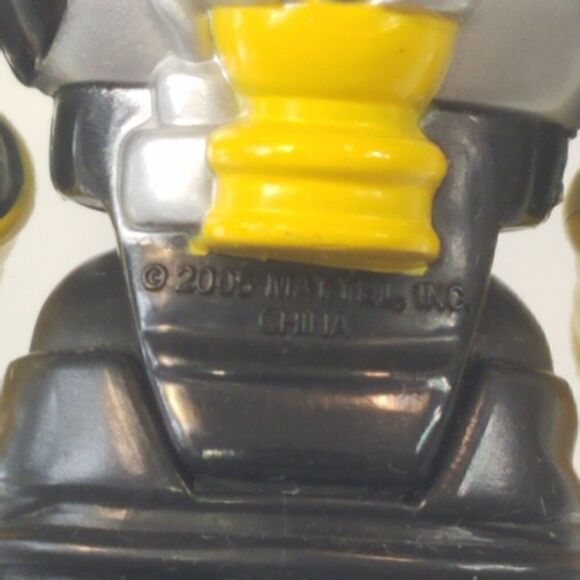 Rescue Heroes Mattel Fisher Price Toy 2005 Fireman Figure - Picture 7 of 7